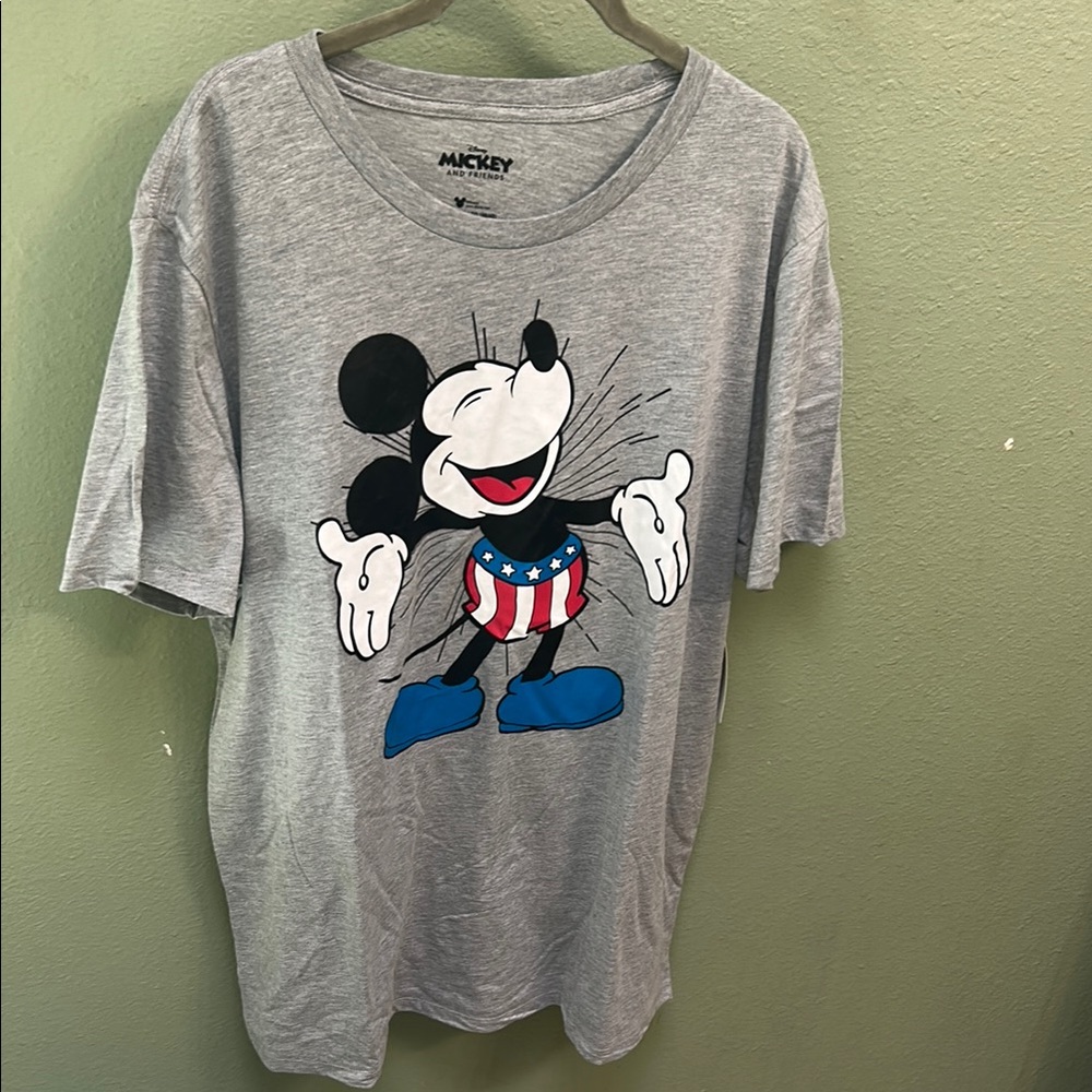 Disney Gray Mickey Mouse Americana Short Sleeve Tee